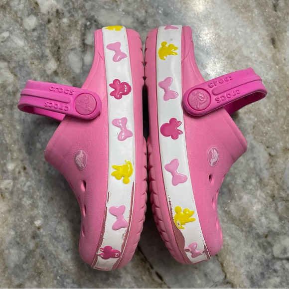 Disney x Classic Clog Kids 'Fun Lab Mickey Lights - Pink Lemonade' size 7 - Picture 5 of 9